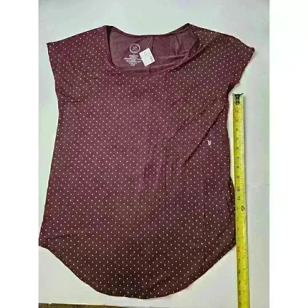 Maurices NWT Burgundy Top With Bronze Studding Size Medium - Picture 6 of 6
